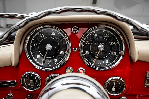 Mercedes-Benz 190 SL 29 of 30