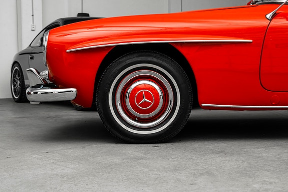 Mercedes-Benz 190 SL 9 of 30