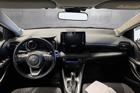 Toyota Yaris 9 of 21