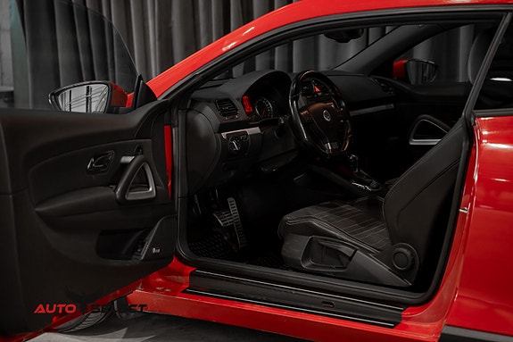 Volkswagen Scirocco 16 of 30
