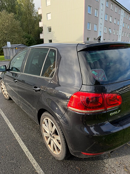 Volkswagen Golf VI 6 of 23