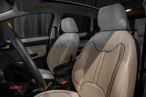 Ford Kuga 24 of 30