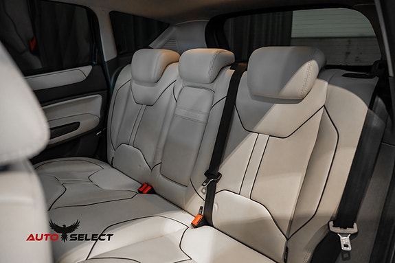 Ford Kuga 17 of 30
