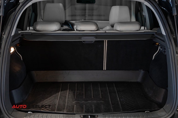 Ford Kuga 11 of 30