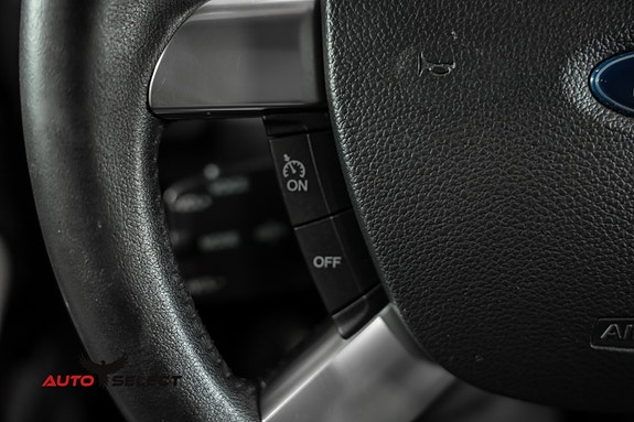 Ford Kuga 30 of 30
