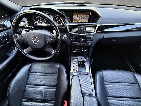 Mercedes-Benz E63 13 of 26