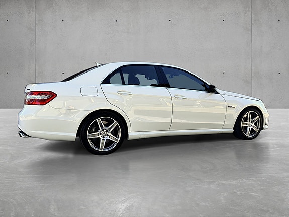 Mercedes-Benz E63 7 of 26