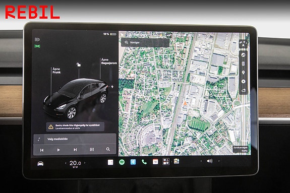 Tesla Model Y 15 of 27