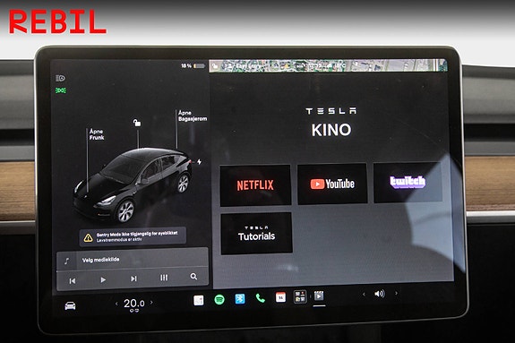 Tesla Model Y 18 of 27