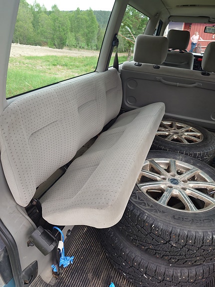 Volkswagen Caravelle 3 of 11
