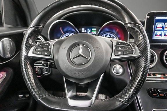 Mercedes-Benz GLC350 e 13 of 30