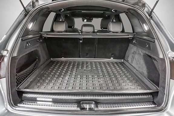 Mercedes-Benz GLC350 e 27 of 30