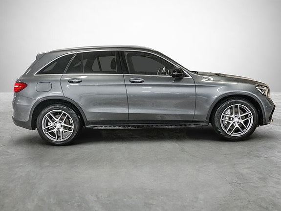 Mercedes-Benz GLC350 e 6 of 30