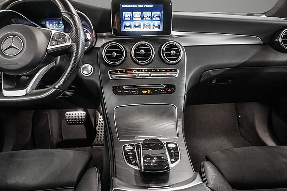 Mercedes-Benz GLC350 e 16 of 30