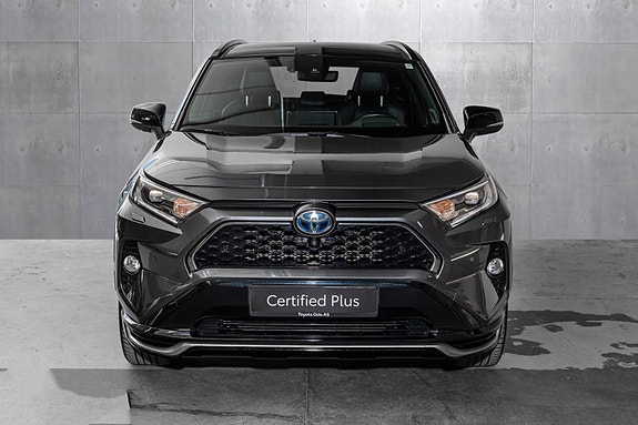 Toyota RAV4 3 of 30