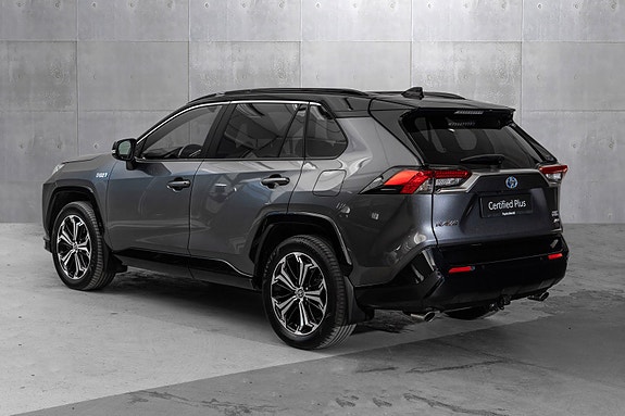 Toyota RAV4 5 of 30