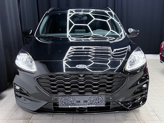 Ford Kuga 2 of 30