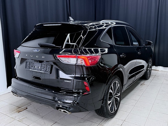 Ford Kuga 8 of 30