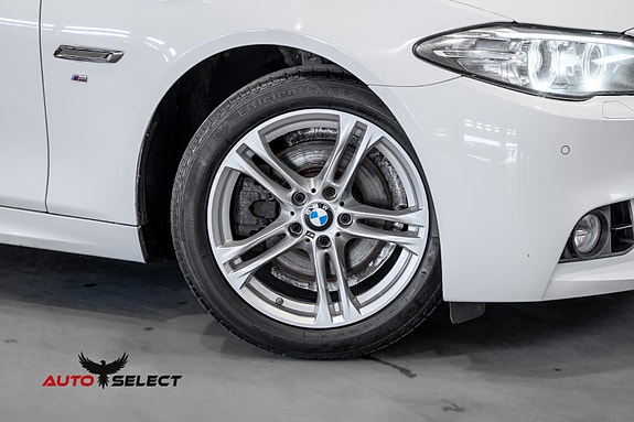 BMW 520d 3 of 30