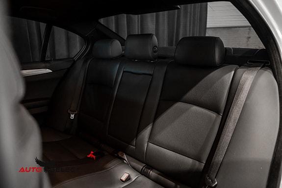 BMW 520d 16 of 30