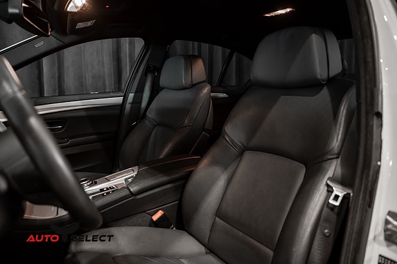 BMW 520d 27 of 30