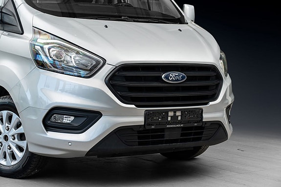 Ford Transit Custom 3 of 25