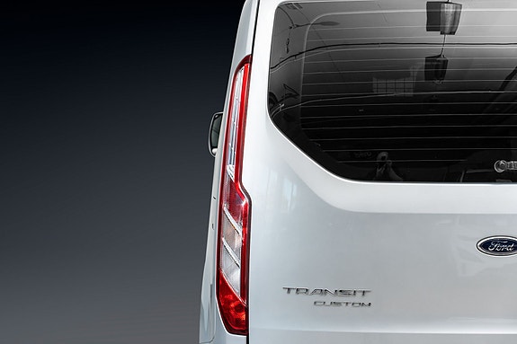 Ford Transit Custom 6 of 25