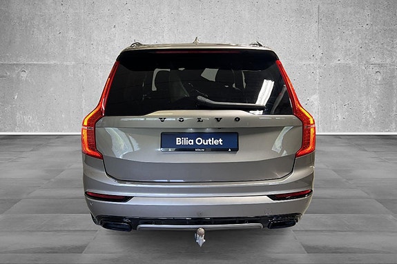 Volvo XC90 29 of 30