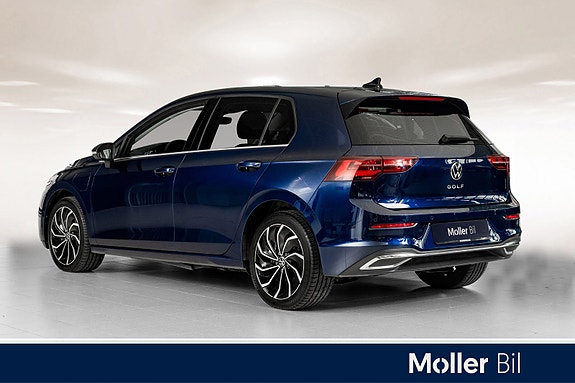 Volkswagen Golf VIII 6 of 22