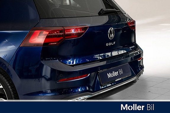 Volkswagen Golf VIII 7 of 22