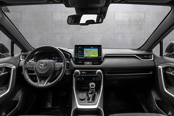 Toyota RAV4 15 of 25