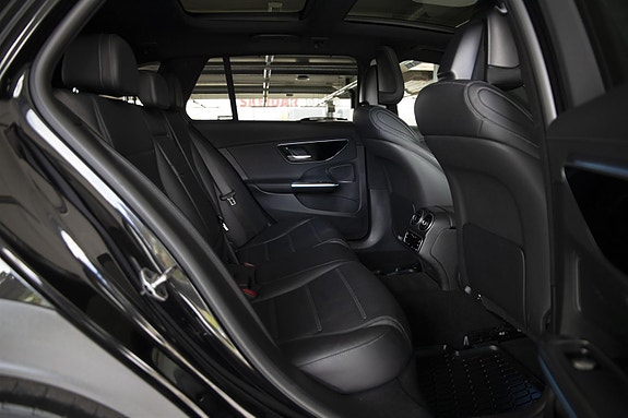 Mercedes-Benz C220 d 27 of 30