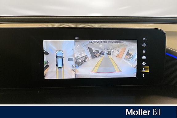 Mercedes-Benz EQC400 16 of 19