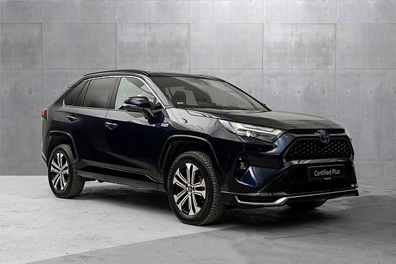 Toyota RAV4 7 of 24