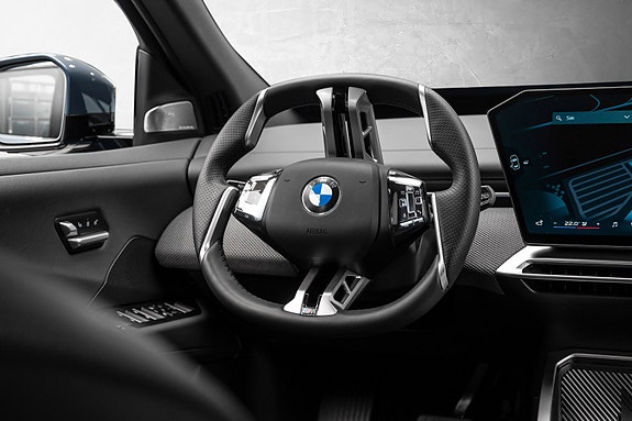 BMW iX3 14 of 30