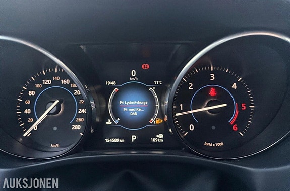 Jaguar XE 13 of 20