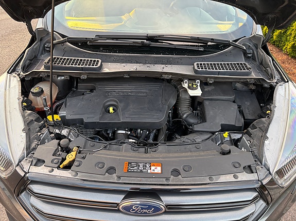Ford Kuga 12 of 13