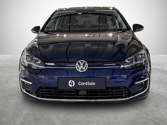 Volkswagen e-Golf VII 8 of 27