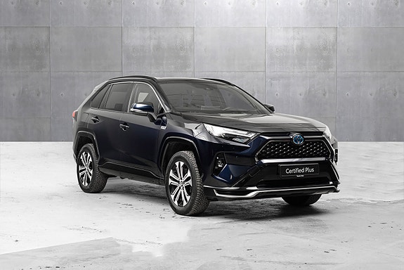 Toyota RAV4 Plug-in Hybrid 7 of 23