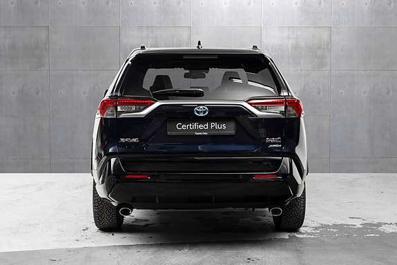 Toyota RAV4 Plug-in Hybrid 4 of 23