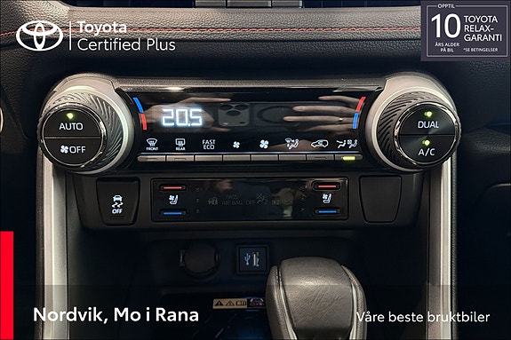 Toyota RAV4 23 of 30