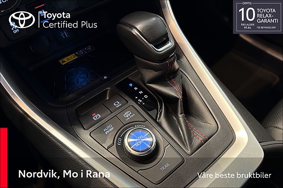 Toyota RAV4 22 of 30