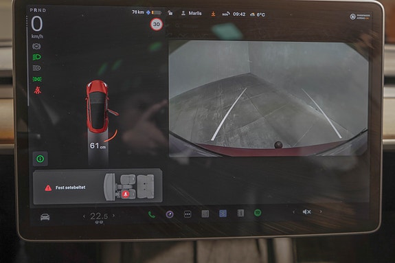 Tesla Model 3 17 of 21