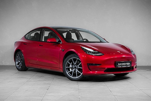 Tesla Model 3 3 of 21