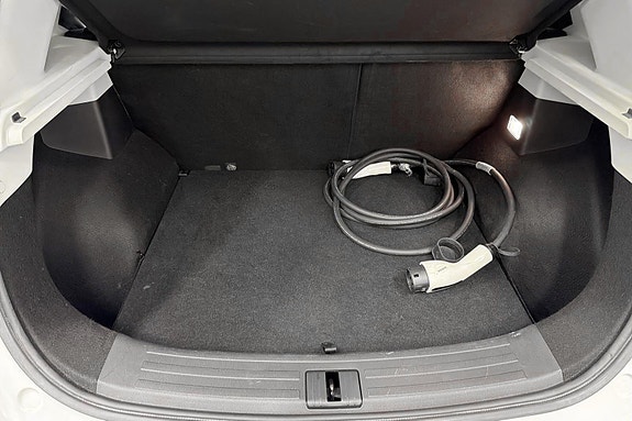 MG ZS EV 8 of 25