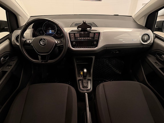 Volkswagen e-Up! 11 of 27