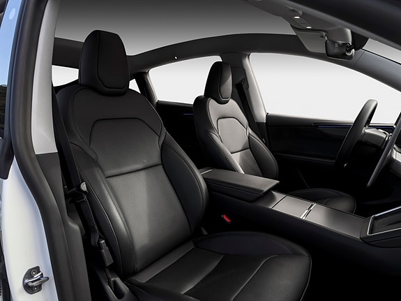 Tesla Model Y 30 of 30