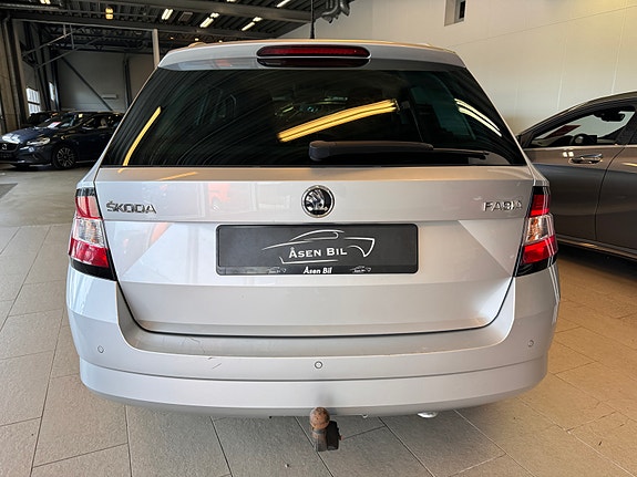 Skoda Fabia 6 of 26
