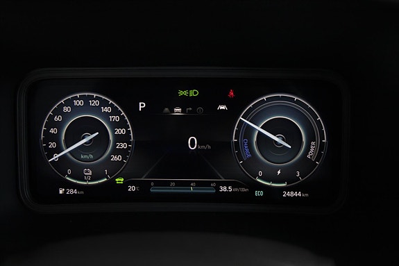 Hyundai Kona 13 of 28