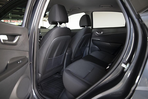 Hyundai Kona 19 of 28